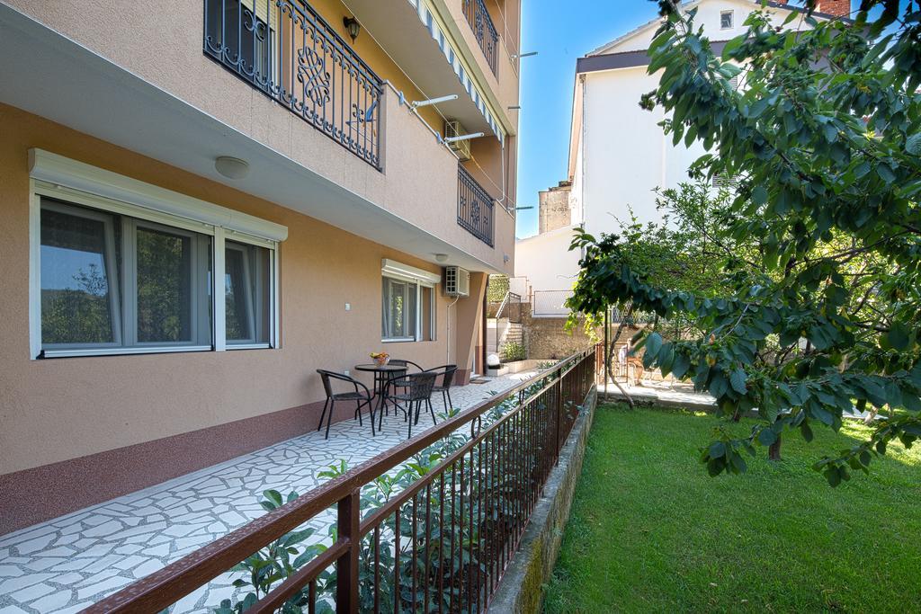 Apartment Mistovic Kotor Bagian luar foto