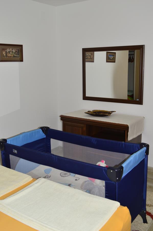 Apartment Mistovic Kotor Bagian luar foto